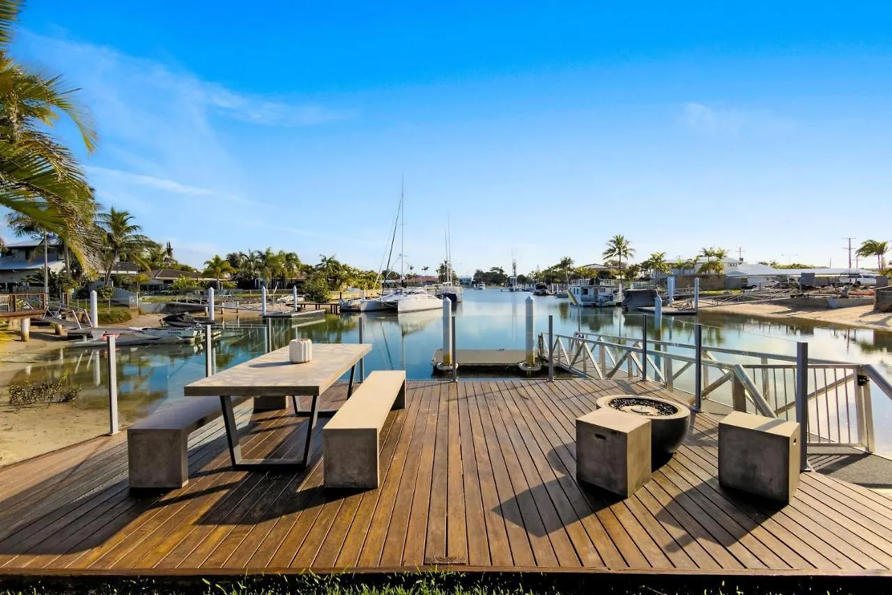 Casa de Férias Hampton Beach House On The Waterfront Buddina Austrália